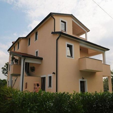 Apartments Filip & Tara Poreč Exterior foto